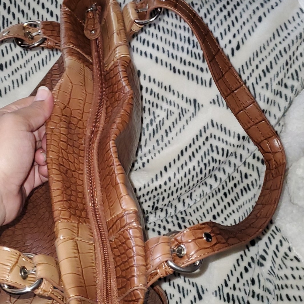 Nine West Tan bag - Picture 9 of 11